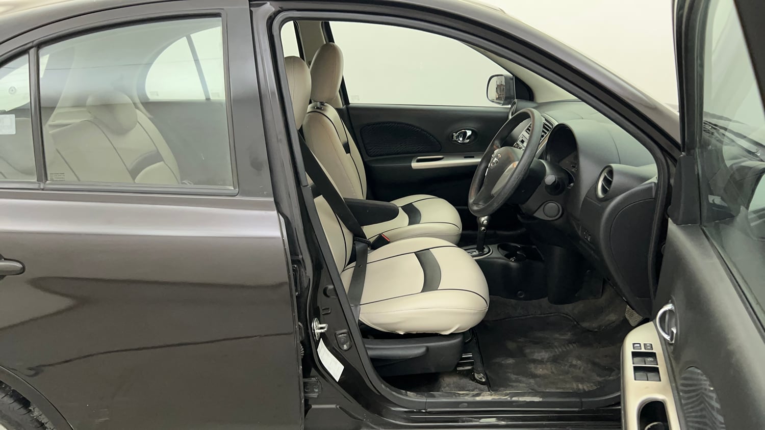 Used 2019 Nissan Micra XV CVT Petrol Automatic interior RIGHT SIDE FRONT DOOR CABIN VIEW