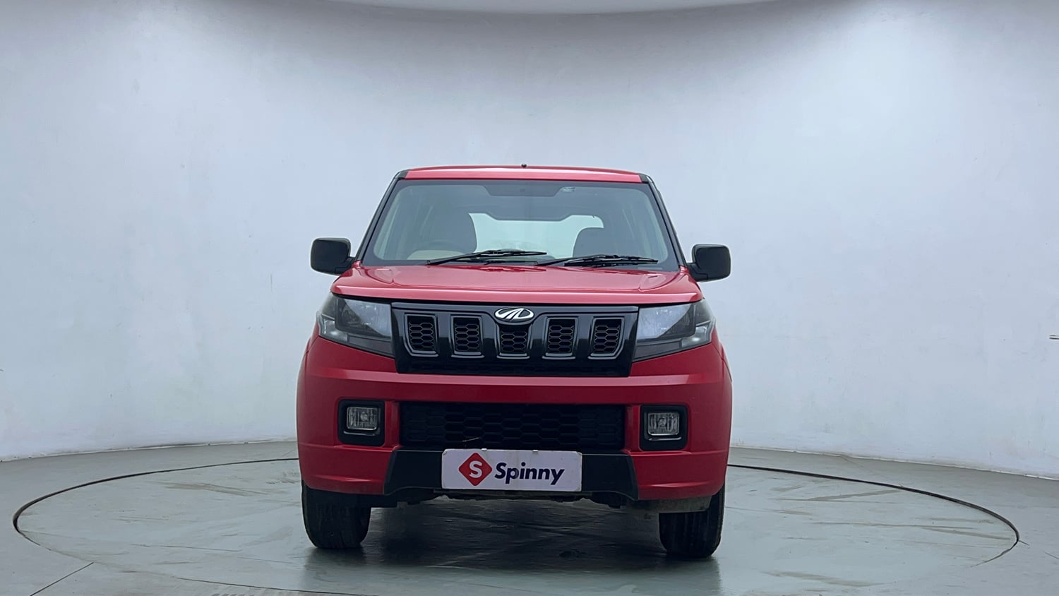 Used 2020 Mahindra TUV300 T4 Plus Diesel Manual exterior FRONT VIEW