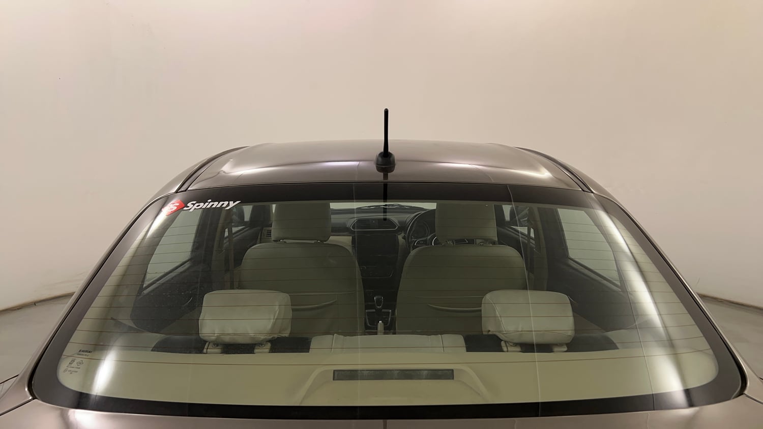 Used 2017 Maruti Suzuki Dzire ZXi AMT Petrol Automatic exterior BACK WINDSHIELD VIEW