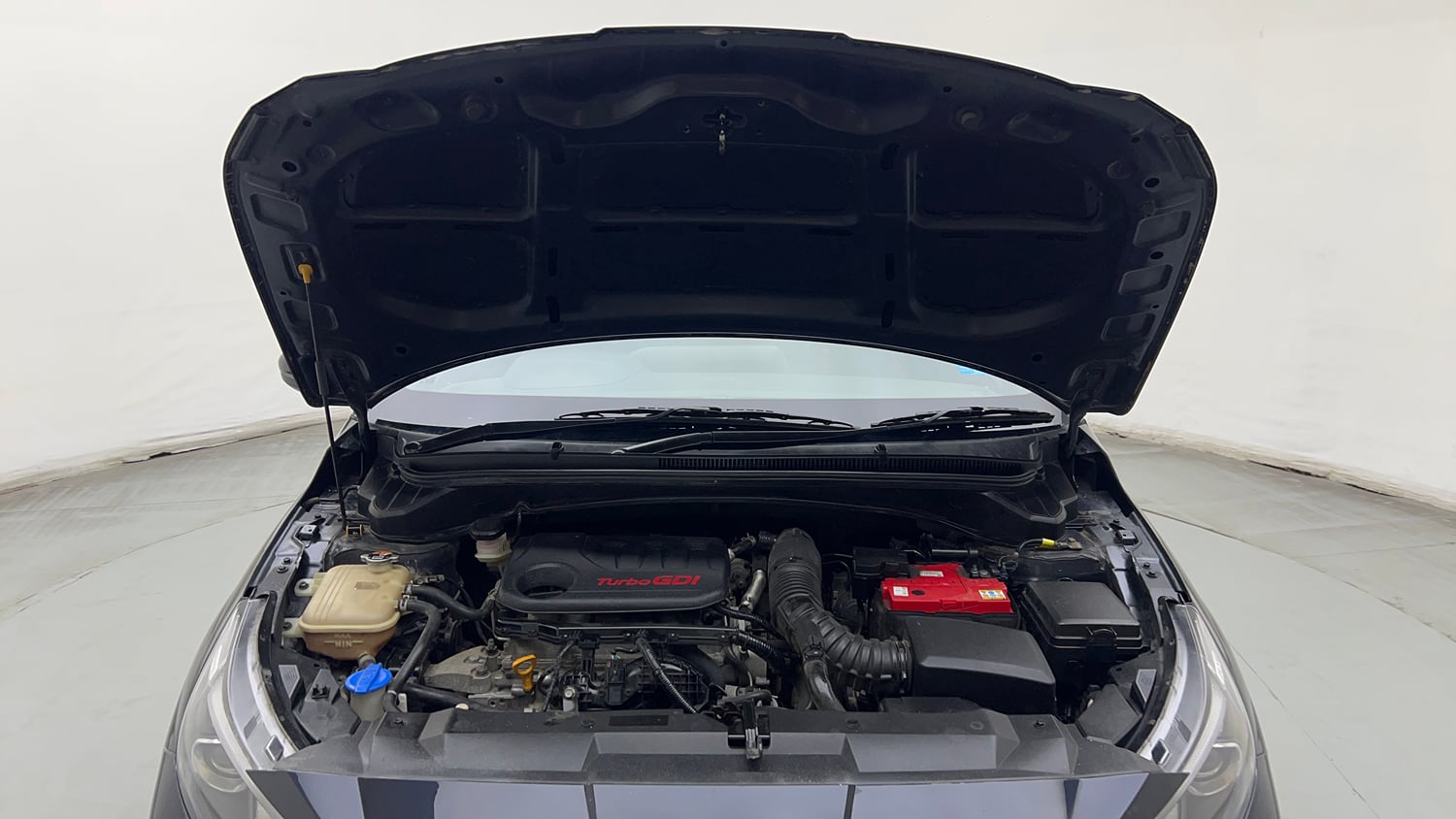Used 2022 Hyundai i20 N Line N8 1.0 Turbo DCT Petrol Automatic engine ENGINE & BONNET OPEN FRONT VIEW
