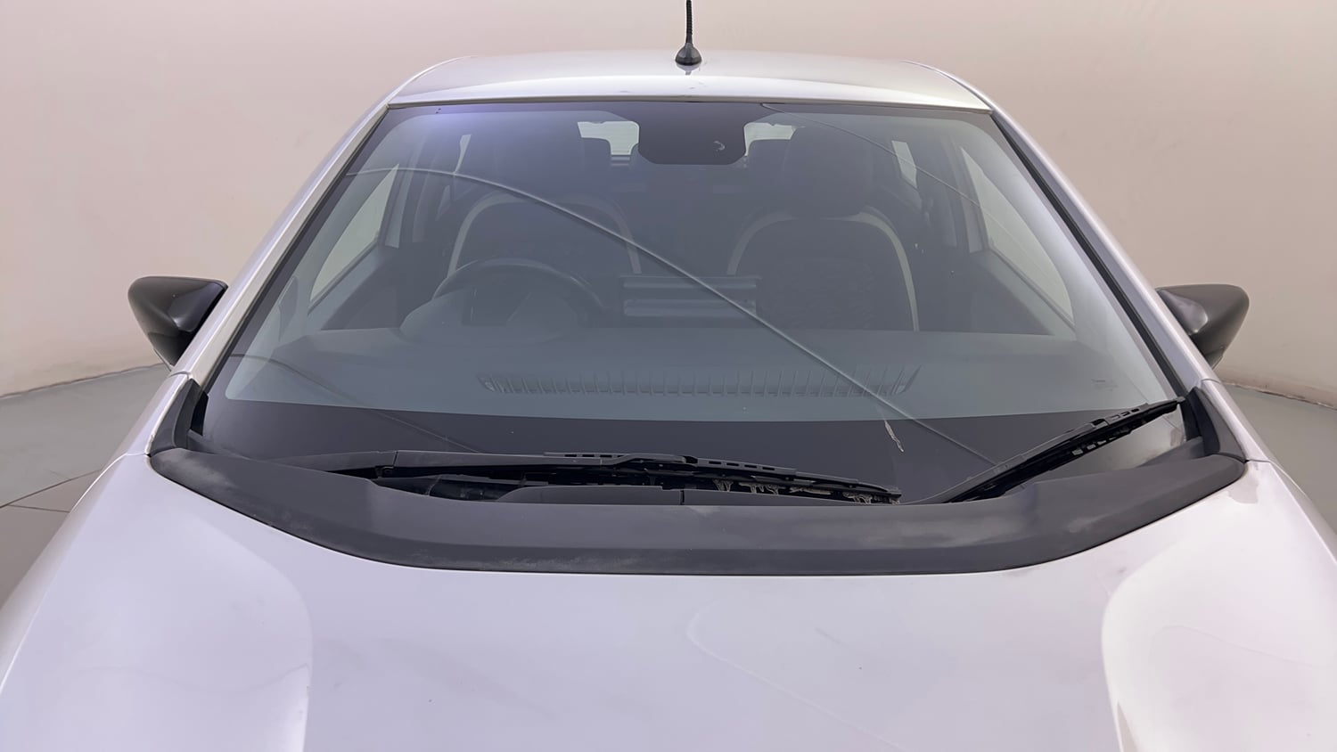 Used 2021 Tata Altroz XZ Diesel Diesel Manual exterior FRONT WINDSHIELD VIEW