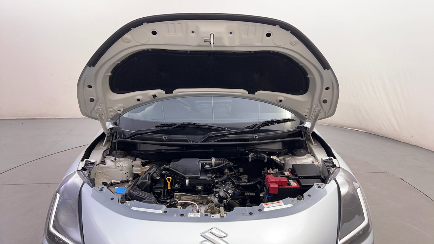 Used 2026 Maruti Suzuki Swift VXi (O) Petrol Manual engine ENGINE & BONNET OPEN FRONT VIEW