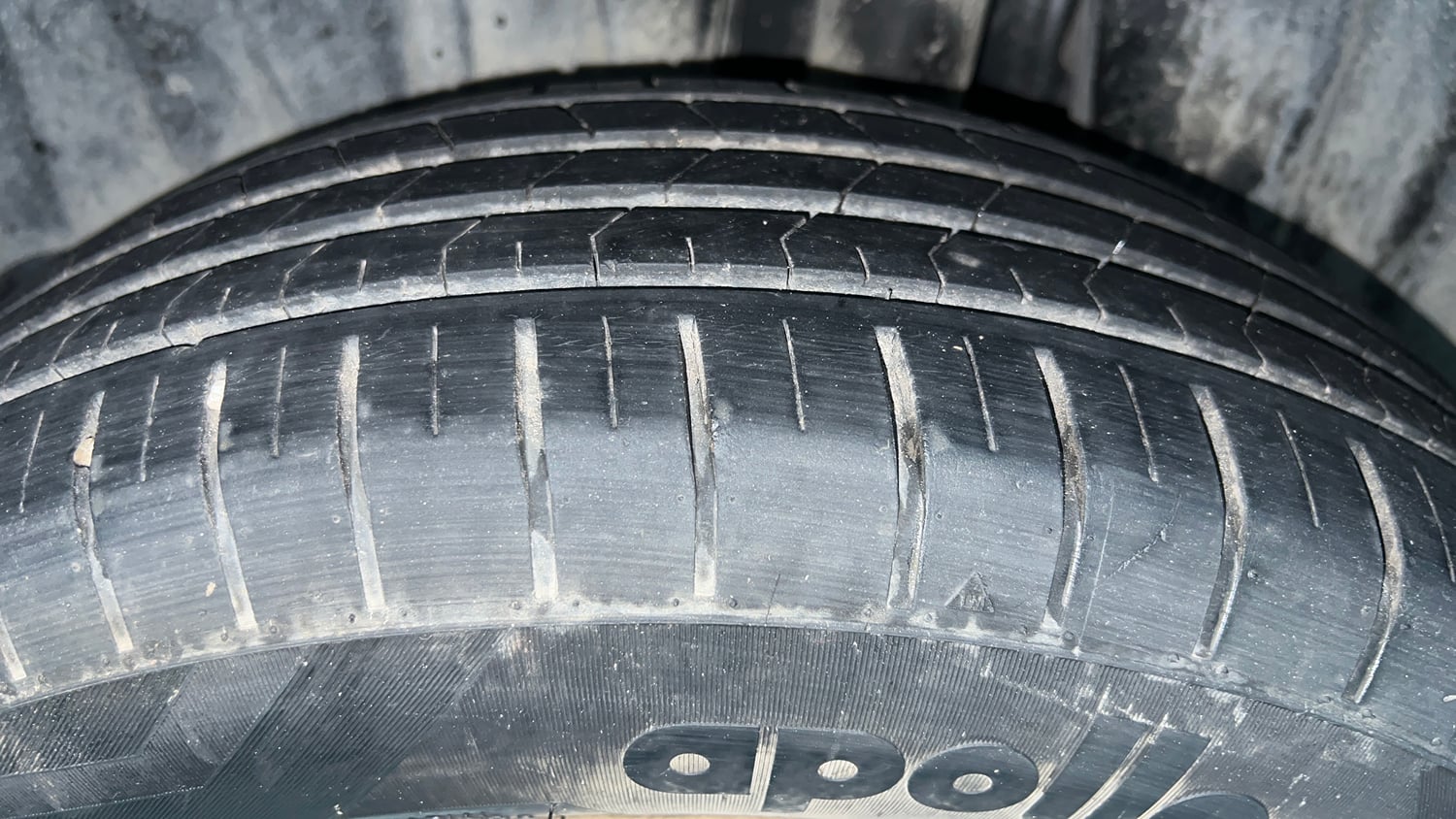 Used 2022 Maruti Suzuki Baleno Sigma MT Petrol Manual tyres LEFT REAR TYRE TREAD VIEW
