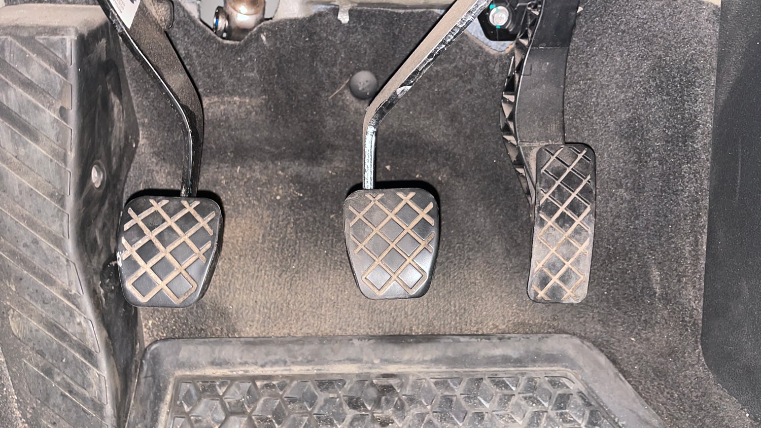 Used 2023 Skoda Kushaq Ambition 1.0L TSI MT Petrol Manual interior PEDALS VIEW