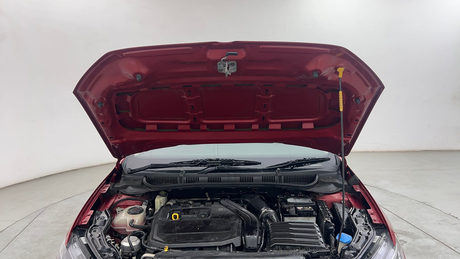 Used 2022 Volkswagen Virtus GT Plus 1.5 TSI EVO DSG Petrol Automatic engine ENGINE & BONNET OPEN FRONT VIEW