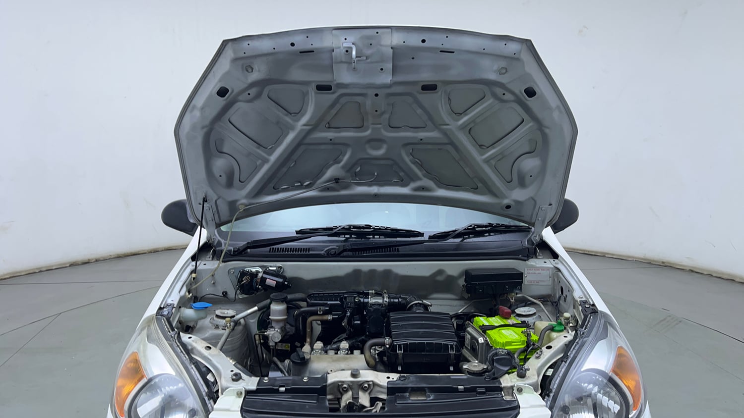 Used 2017 Maruti Suzuki Alto 800 VXi (O) Petrol Manual engine ENGINE & BONNET OPEN FRONT VIEW