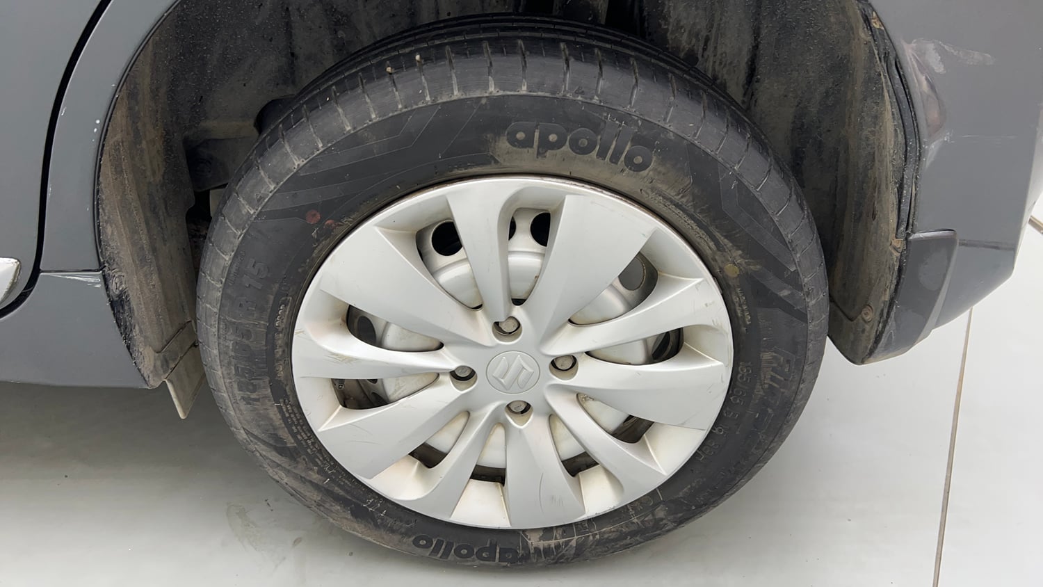 Used 2022 Maruti Suzuki Baleno Sigma MT Petrol Manual tyres LEFT REAR TYRE RIM VIEW