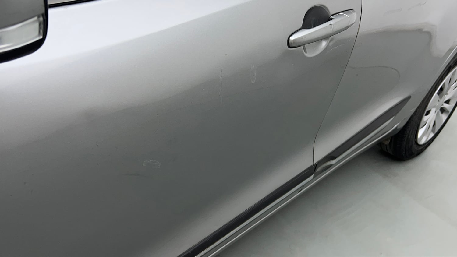 Used 2017 Maruti Suzuki Baleno Delta 1.2 Petrol Manual dents MINOR DENT