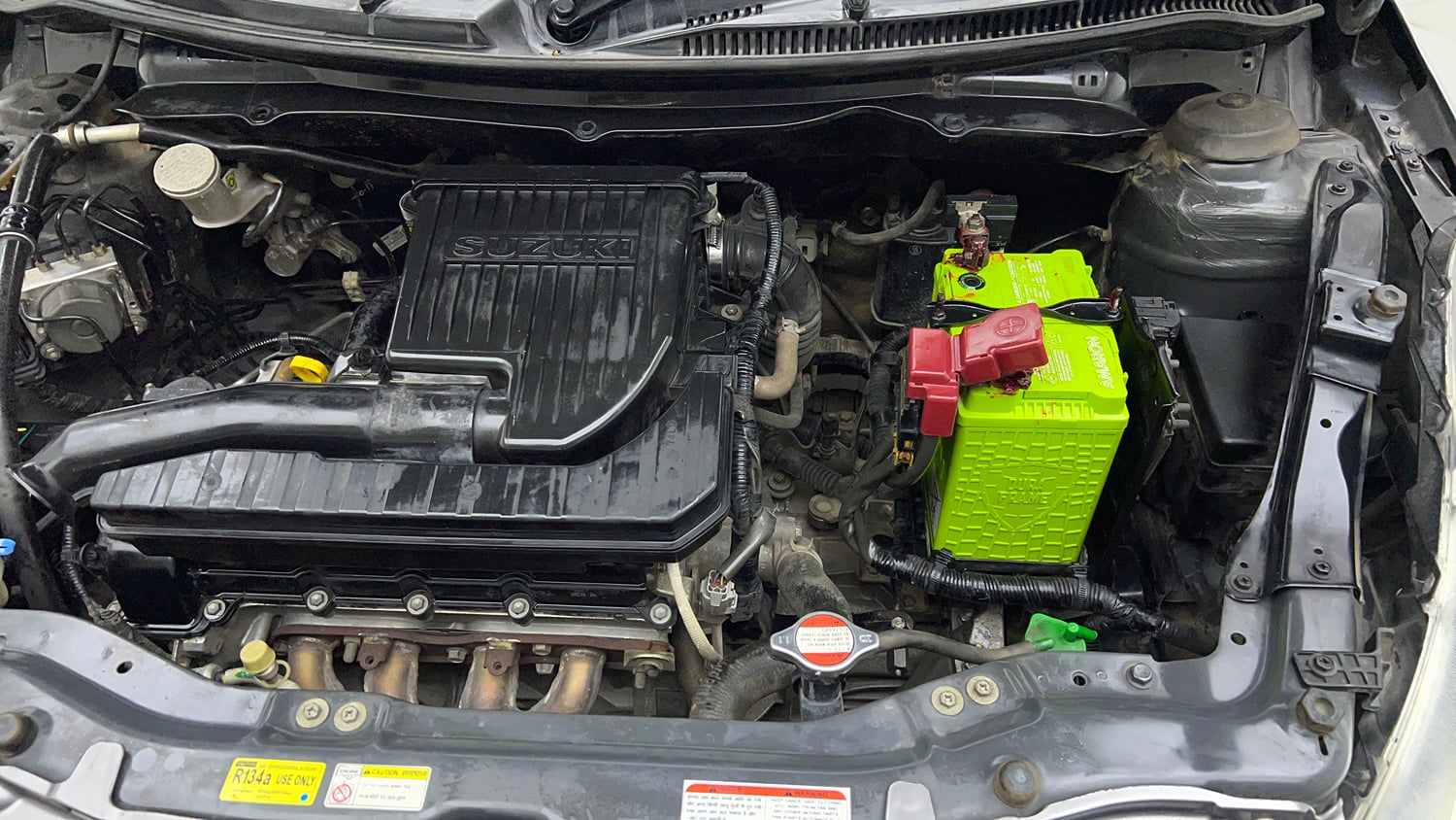 Used 2015 Maruti Suzuki Swift ZXi Petrol Manual engine ENGINE LEFT SIDE VIEW