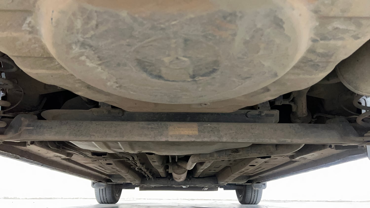 Used 2023 Tata Altroz XZ Plus Petrol Dark Edition Petrol Manual extra REAR UNDERBODY VIEW (TAKEN FROM REAR)
