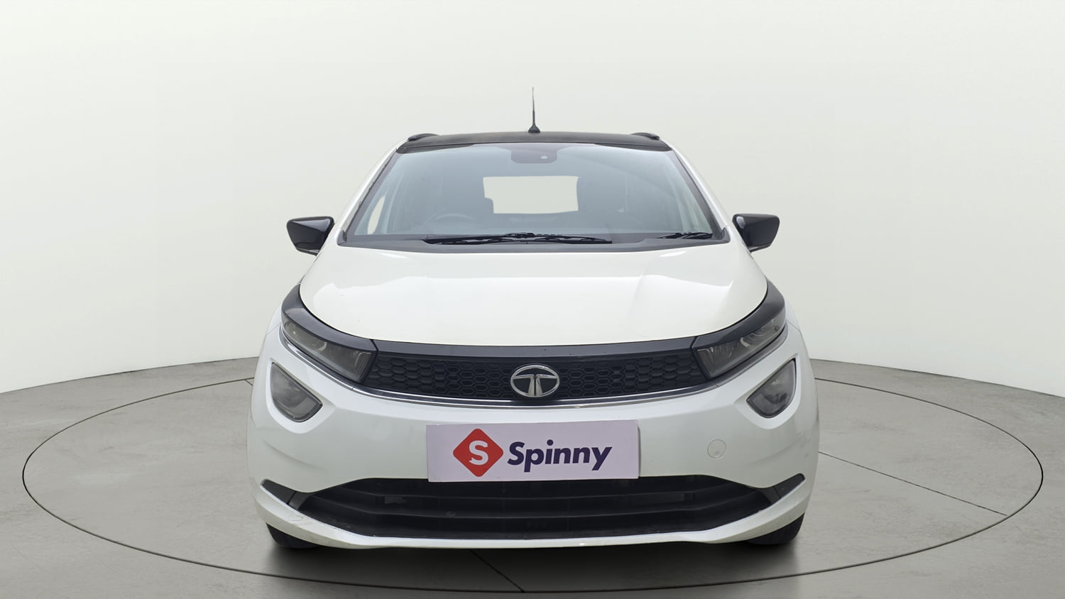 Used 2020 Tata Altroz XZ Petrol Petrol Manual exterior FRONT VIEW
