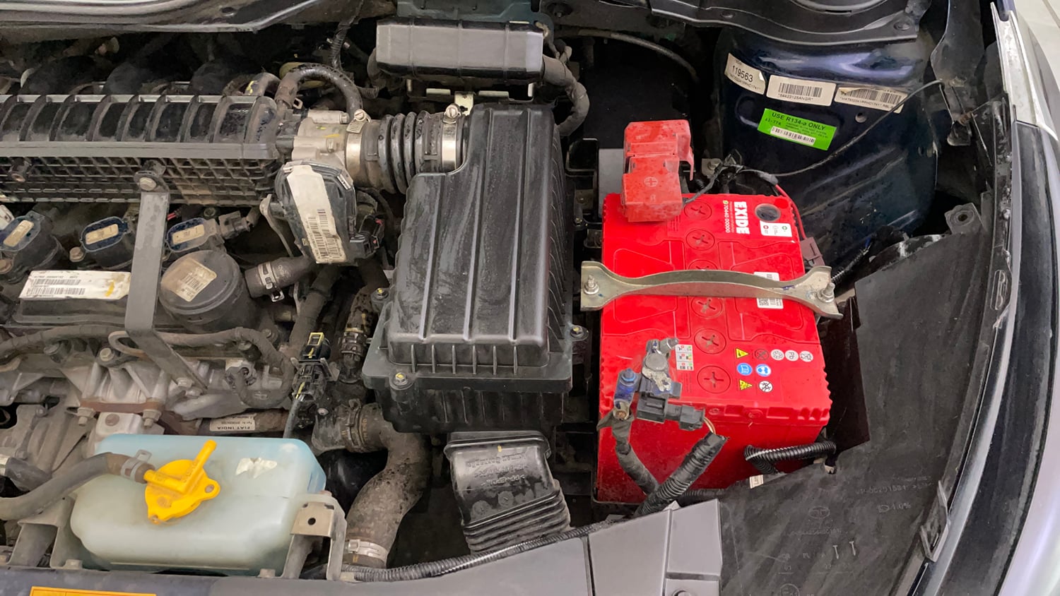 Used 2023 Tata Altroz XZ Plus (S) Petrol Manual engine ENGINE LEFT SIDE VIEW