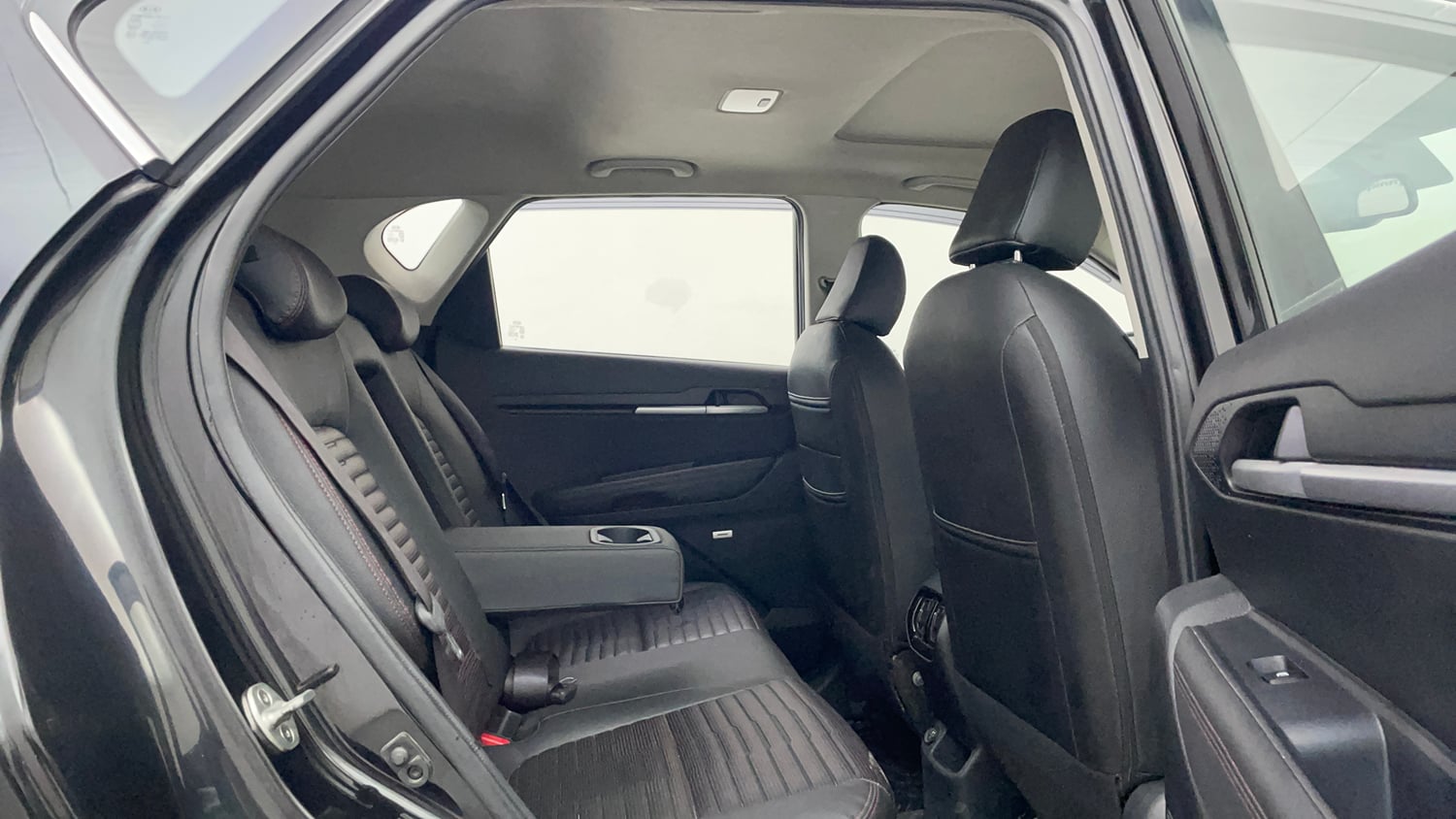 Used 2020 Kia Sonet GTX Plus 1.5 AT Diesel Automatic interior RIGHT SIDE REAR DOOR CABIN VIEW
