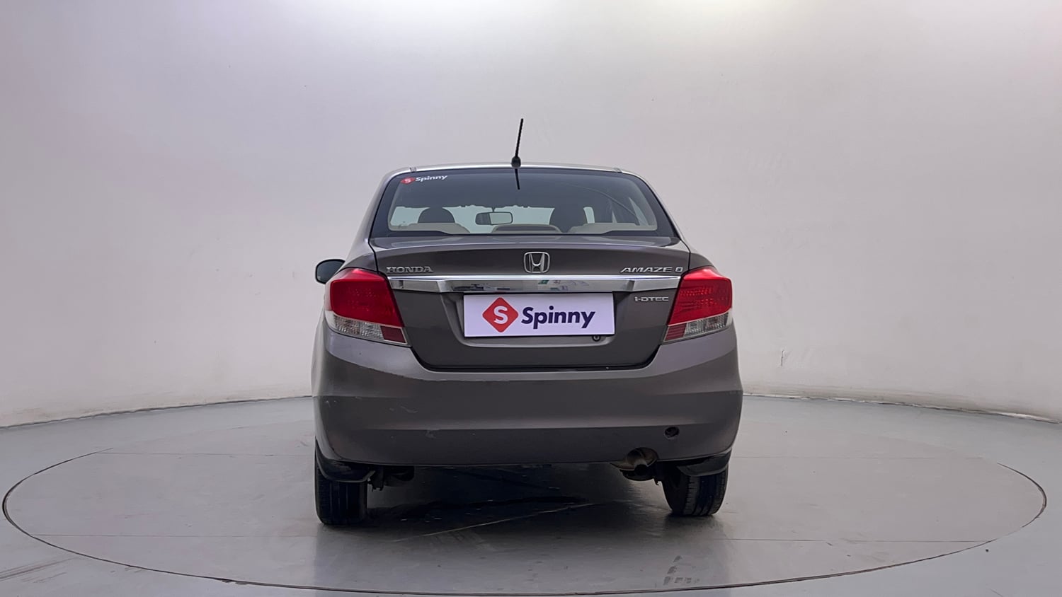 Used 2013 Honda Amaze 1.5 S i-DTEC Diesel Manual exterior BACK VIEW