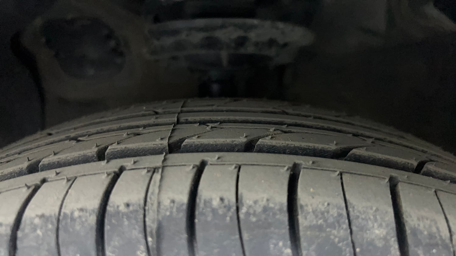 Used 2018 Hyundai Grand i10 Asta U2 1.2 CRDi Diesel Manual tyres LEFT FRONT TYRE TREAD VIEW
