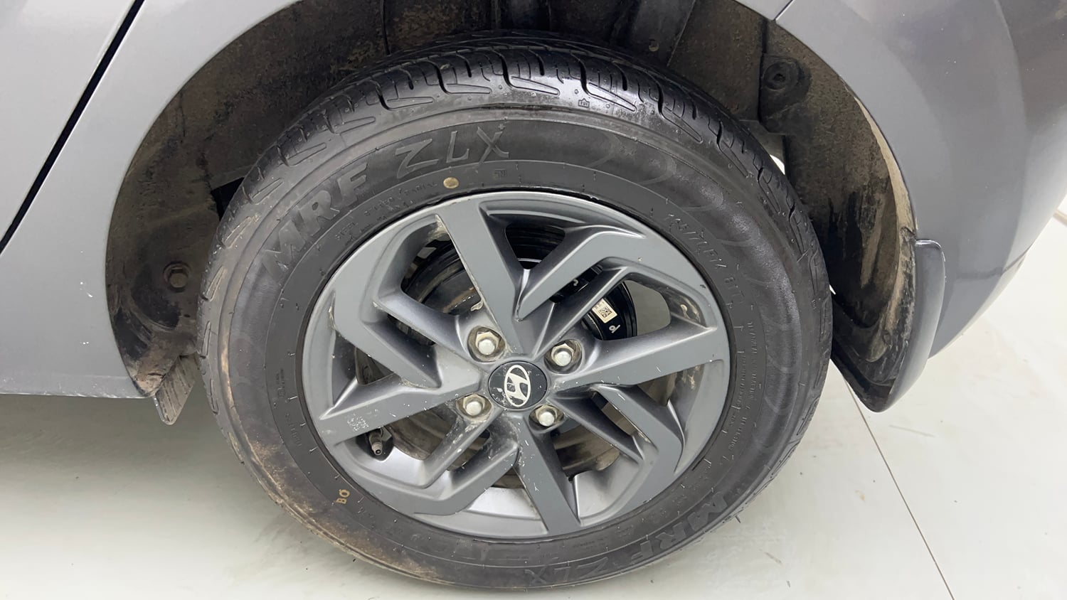 Used 2022 Hyundai Grand i10 Nios Sportz 1.2 Kappa VTVT Petrol Manual tyres LEFT REAR TYRE RIM VIEW