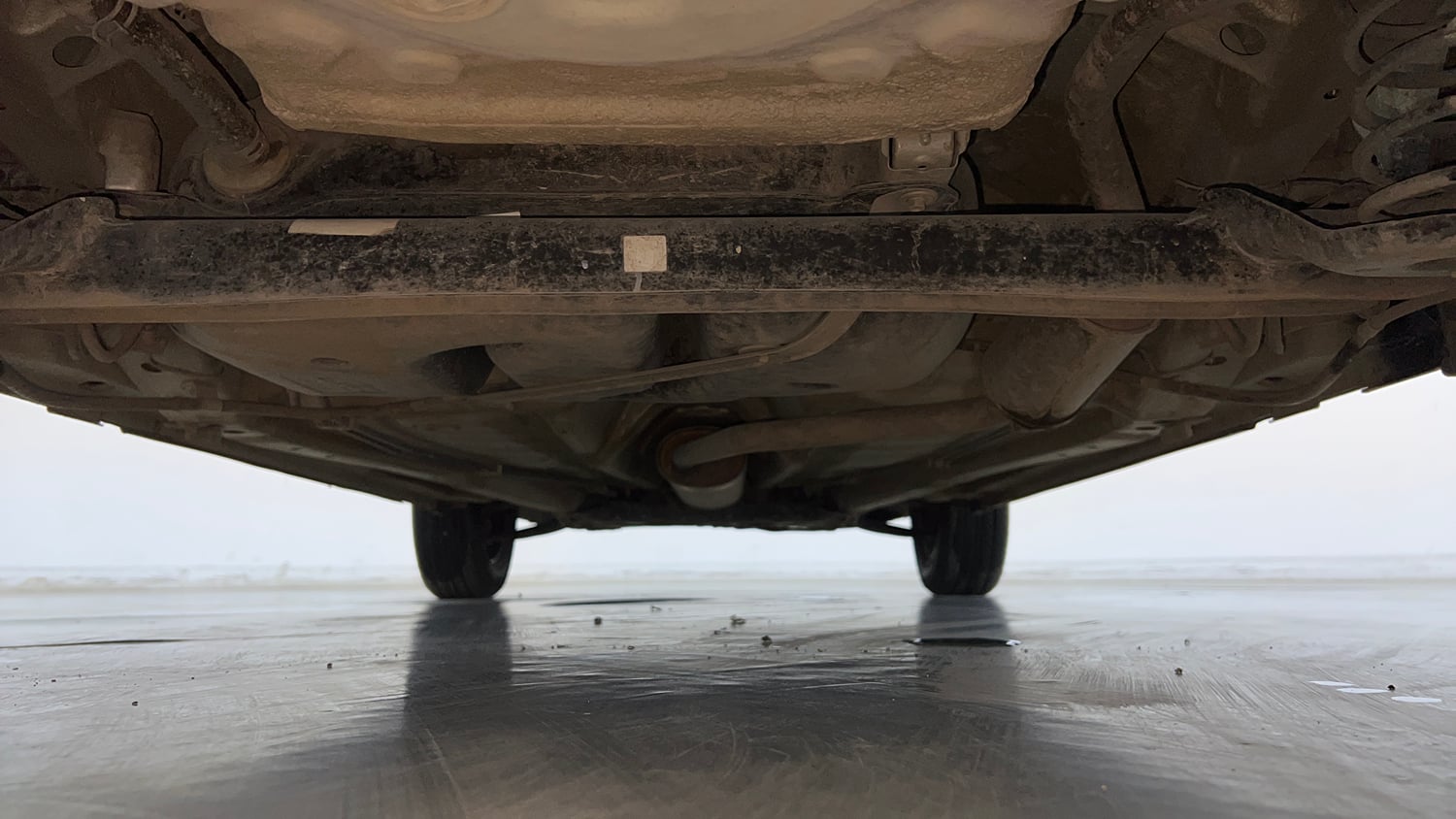 Used 2020 Maruti Suzuki S-Presso VXi Plus AMT Petrol Automatic extra REAR UNDERBODY VIEW (TAKEN FROM REAR)