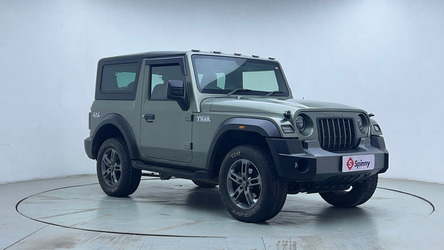 Used 2021 mahindra Thar LX Hard Top Petrol MT 4WD Petrol Manual exterior RIGHT FRONT CORNER VIEW