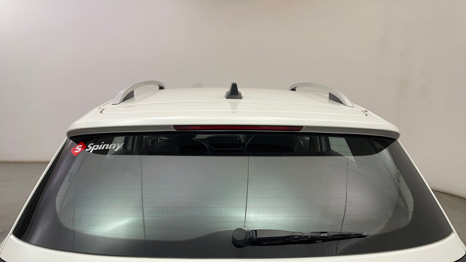 Used 2022 Volkswagen Taigun Highline 1.0 TSI MT Petrol Manual exterior BACK WINDSHIELD VIEW