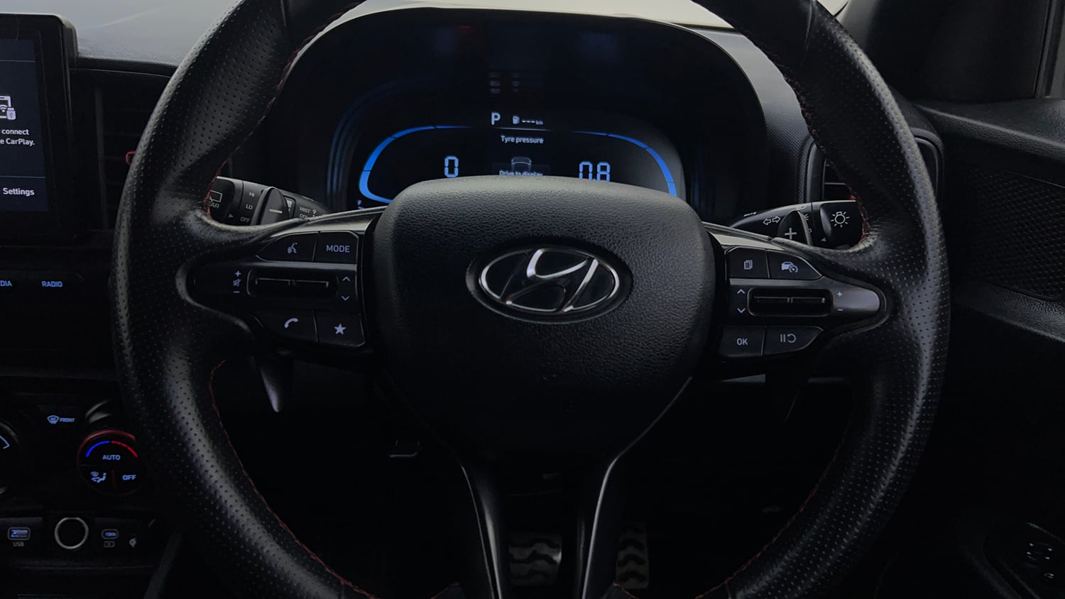 Used 2023 Hyundai Venue N-Line N6 DCT Dual Tone Petrol Automatic top_features Airbags