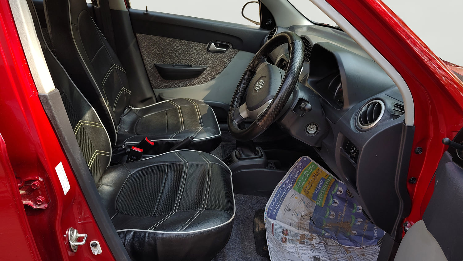 Used 2017 Maruti Suzuki Alto 800 VXi Petrol Manual interior RIGHT SIDE FRONT DOOR CABIN VIEW