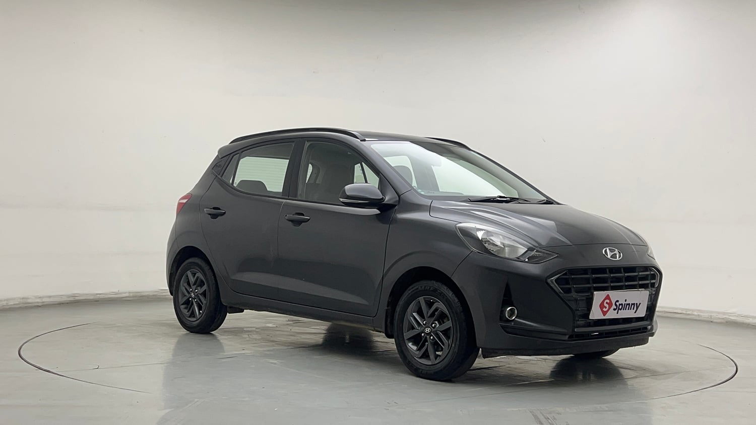 Used 2022 Hyundai Grand i10 Nios Sportz 1.2 Kappa VTVT Petrol Manual exterior RIGHT FRONT CORNER VIEW