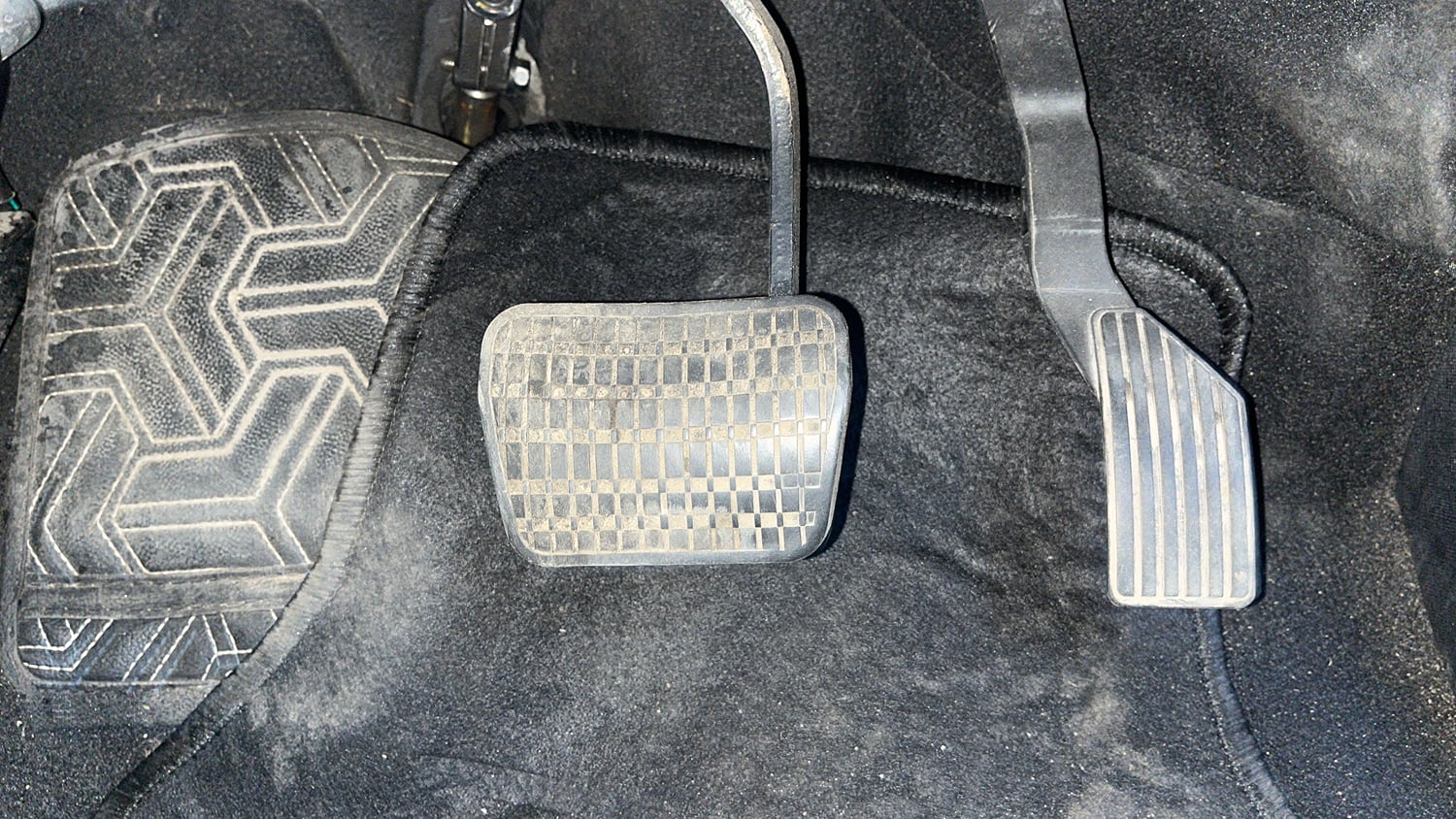 Used 2022 Tata Nexon XZA Plus (Premium) Diesel Jet Diesel Automatic interior PEDALS VIEW