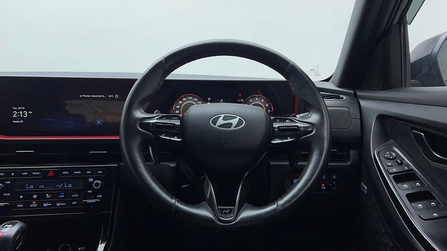 Used 2024 Hyundai Creta N-Line N10 1.5 Turbo DCT Petrol Automatic interior STEERING VIEW