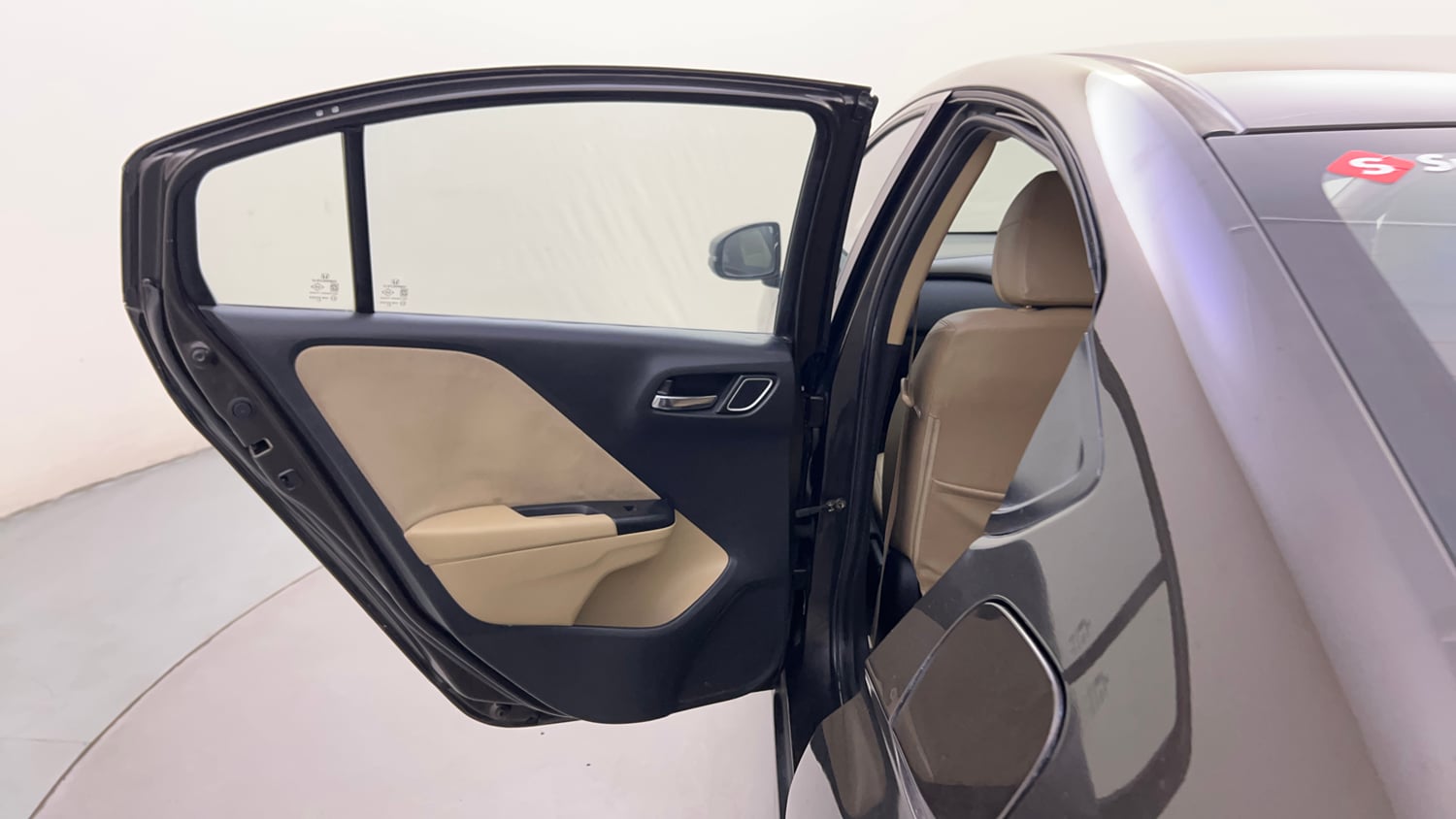 Used 2020 Honda City V Petrol Petrol Manual interior LEFT REAR DOOR OPEN VIEW