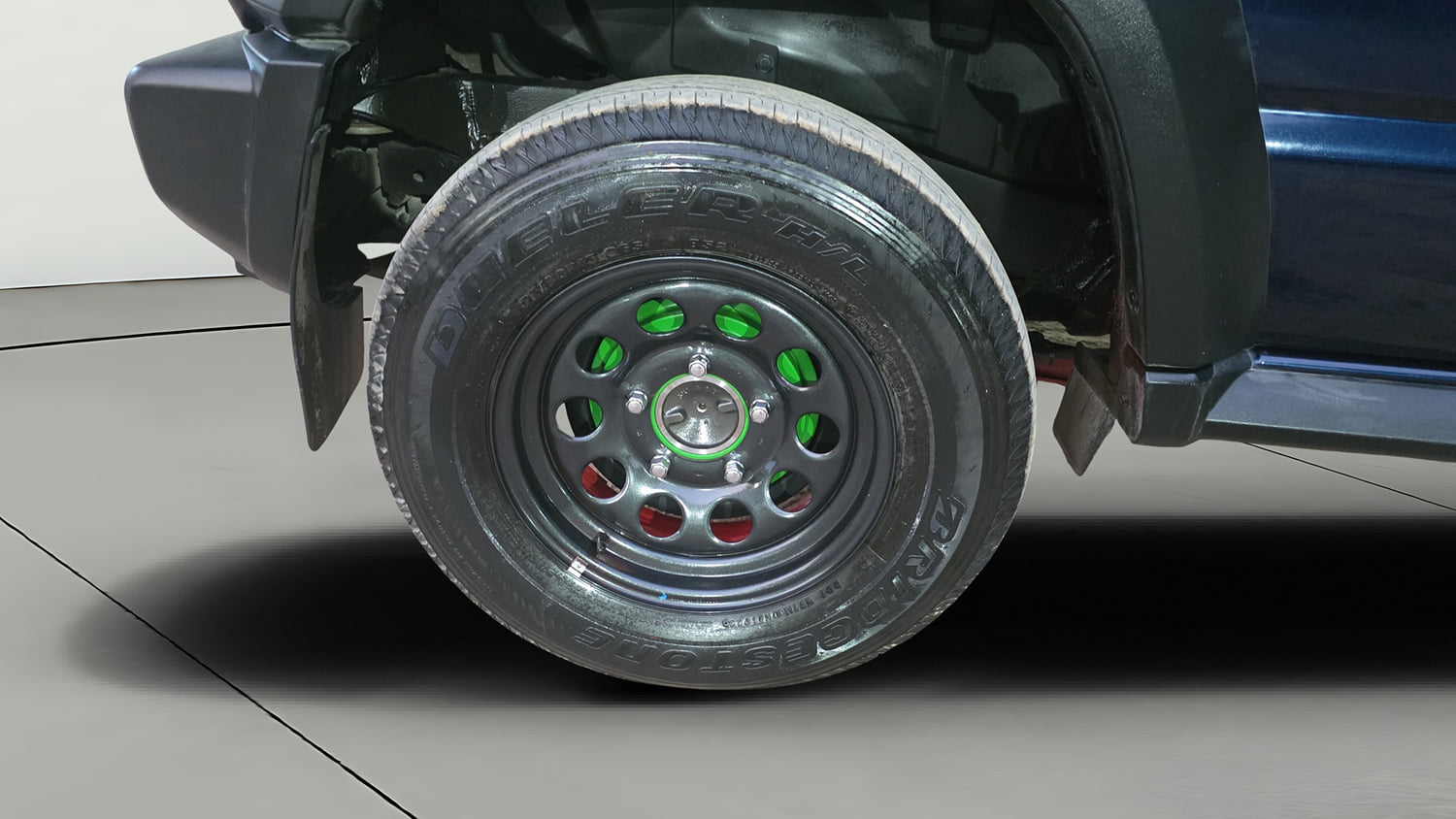 Used 2024 Maruti Suzuki Jimny Zeta MT Petrol Manual tyres RIGHT REAR TYRE RIM VIEW