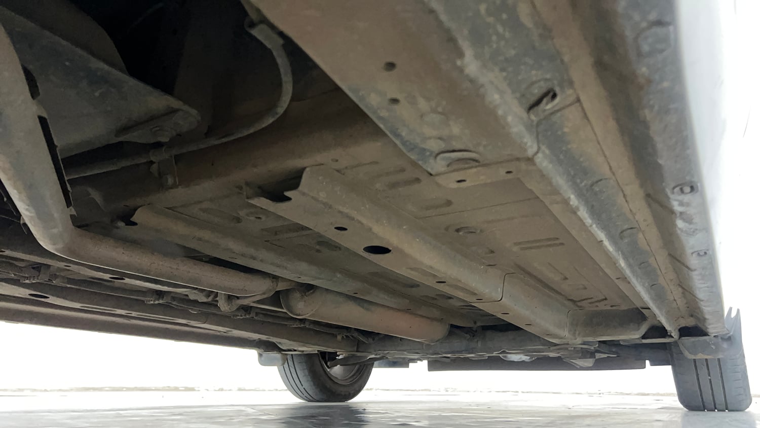 Used 2023 Tata Altroz XZ Plus Petrol Dark Edition Petrol Manual extra REAR RIGHT UNDERBODY VIEW