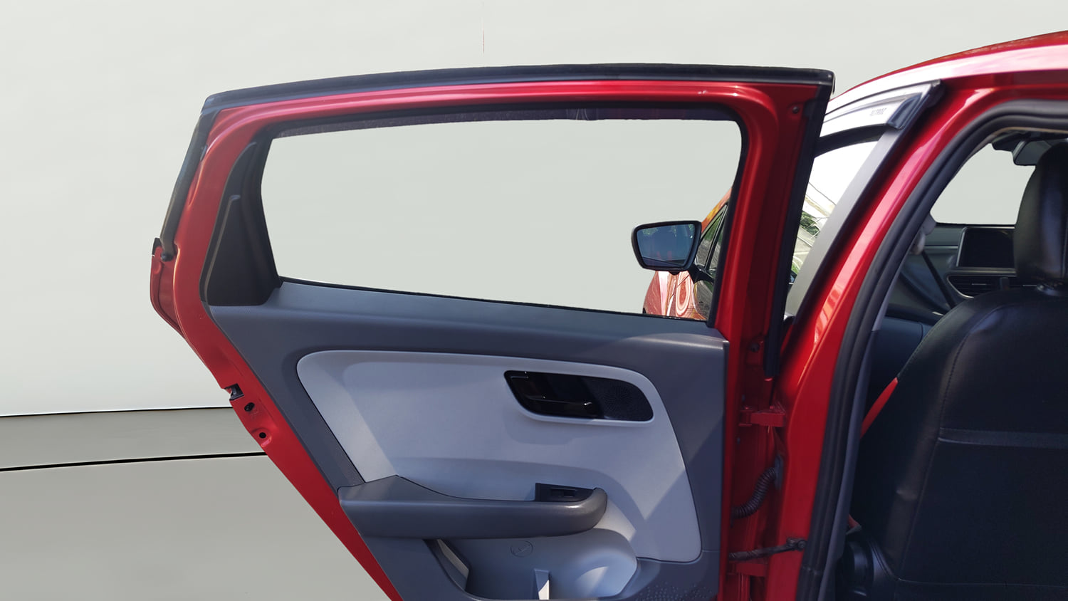 Used 2020 Tata Altroz XT Petrol Petrol Manual interior LEFT REAR DOOR OPEN VIEW