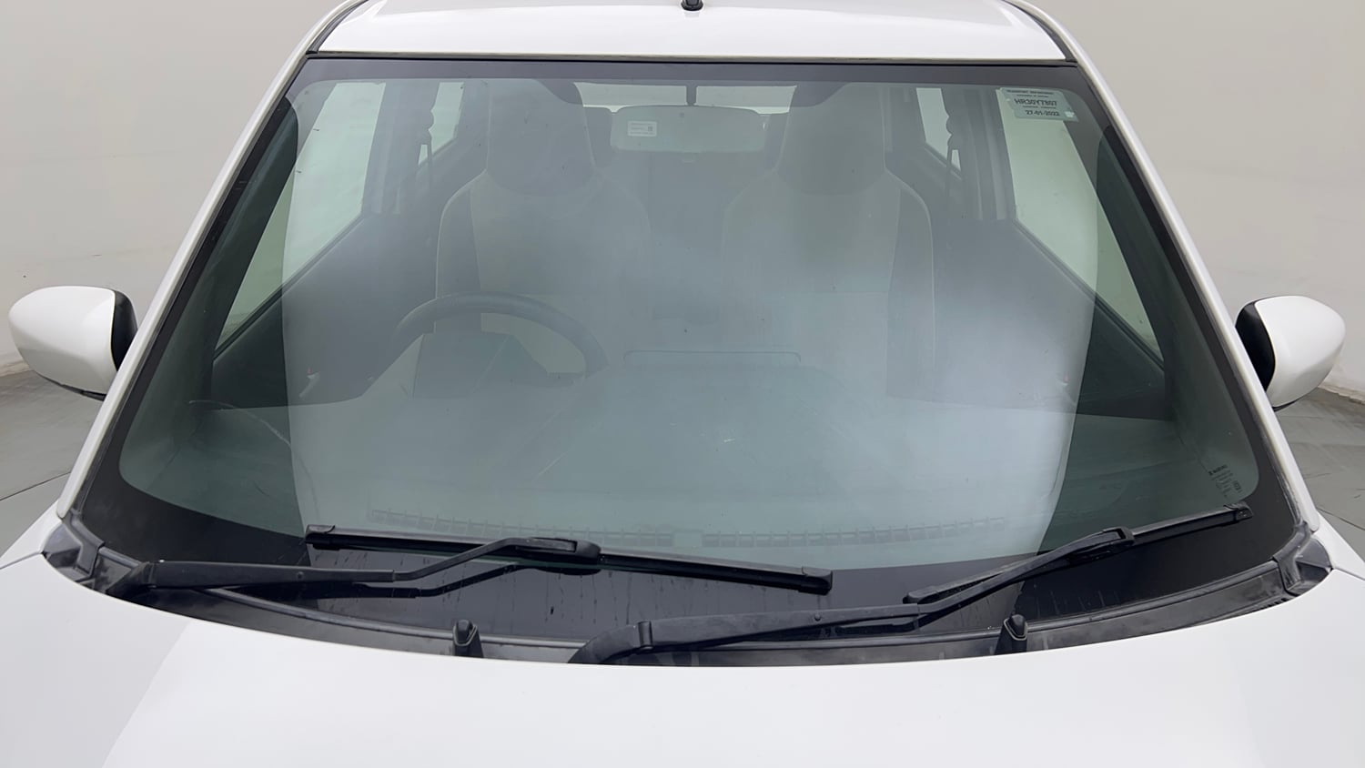 Used 2022 Maruti Suzuki Wagon R 1.0 VXi (O) 1.0 Petrol Manual exterior FRONT WINDSHIELD VIEW