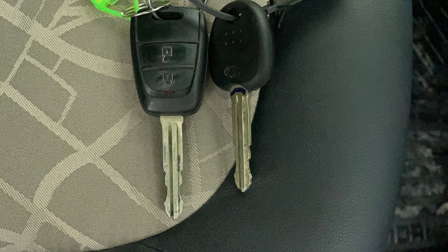 Used 2016 Hyundai Grand i10 Magna AT 1.2 Kappa VTVT Petrol Automatic extra CAR KEY VIEW