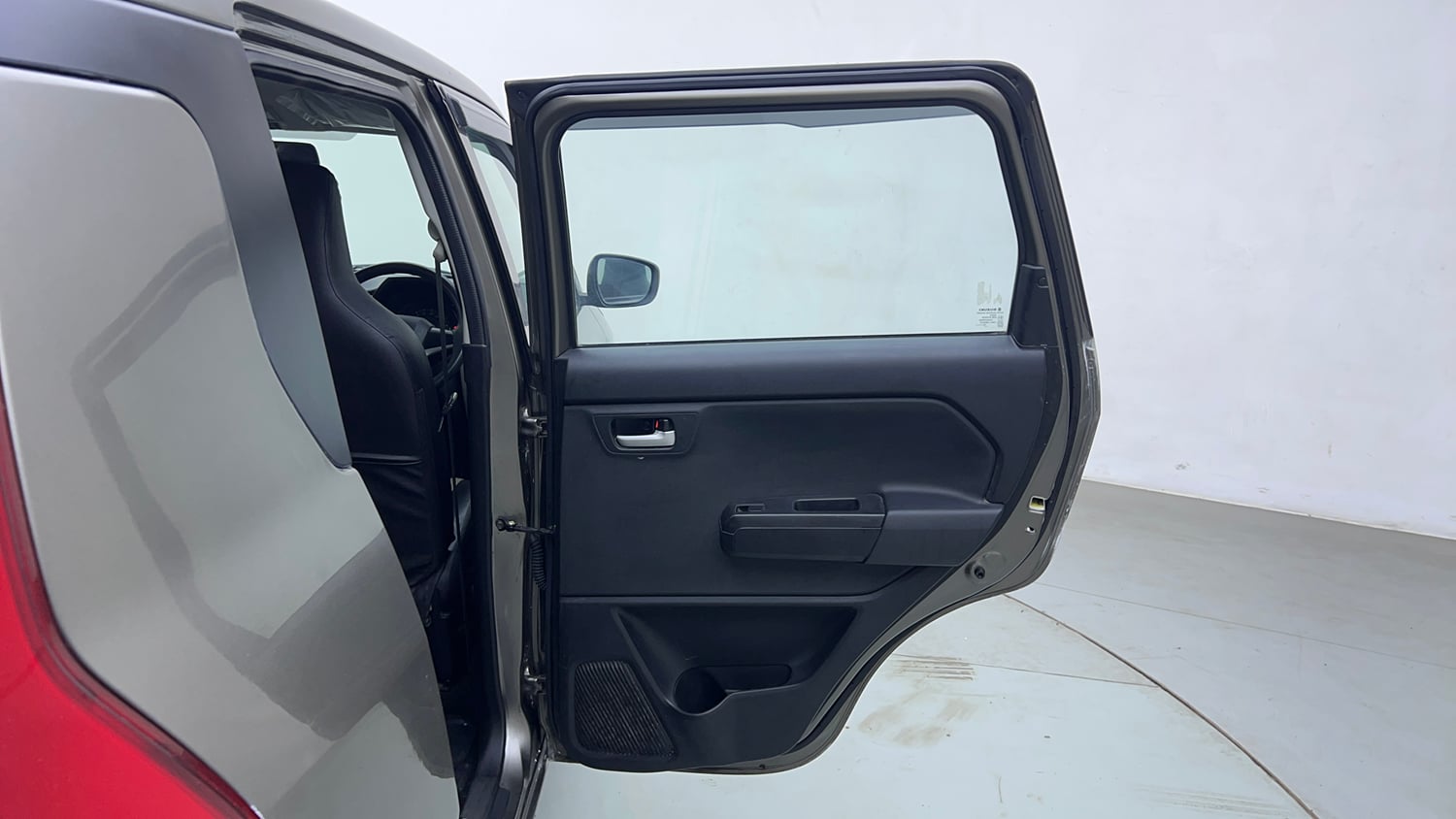 Used 2021 Maruti Suzuki Wagon R 1.0 VXi (O) 1.0 Petrol Manual interior RIGHT REAR DOOR OPEN VIEW