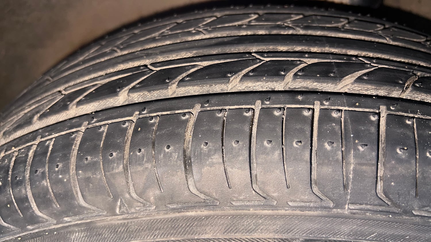 Used 2018 Maruti Suzuki Celerio VXi CNG Cng Manual tyres RIGHT FRONT TYRE TREAD VIEW