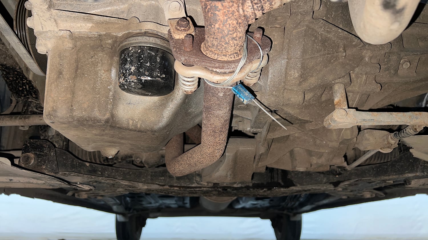 Used 2022 Maruti Suzuki Wagon R 1.0 VXi (O) 1.0 Petrol Manual extra FRONT LEFT UNDERBODY VIEW