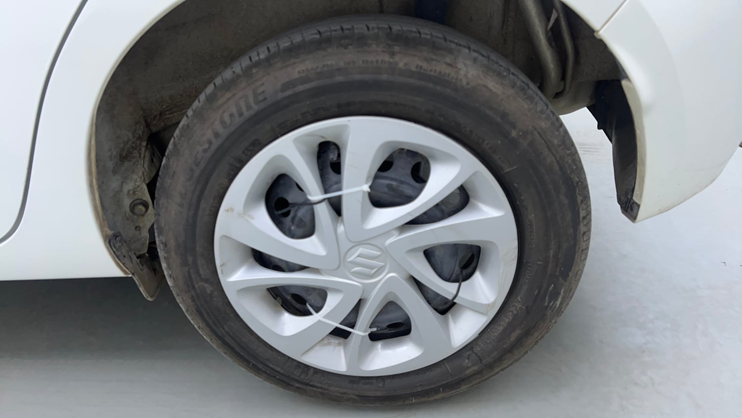 Used 2025 Maruti Suzuki Celerio VXi Petrol Manual tyres LEFT REAR TYRE RIM VIEW