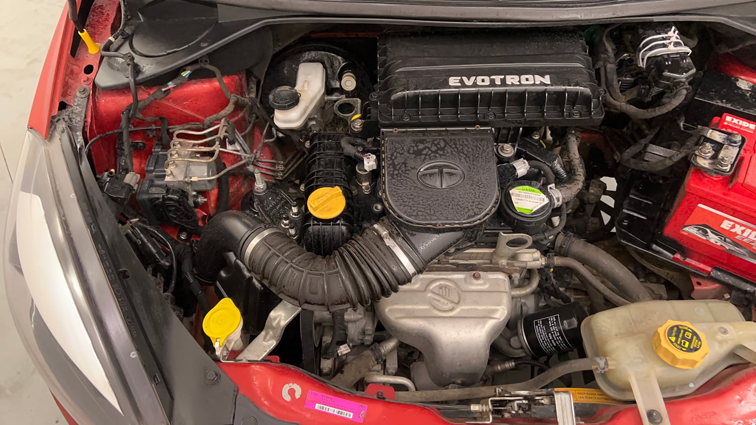 Used 2017 Tata Tigor Revotron XZ (O) Petrol Manual engine ENGINE RIGHT SIDE VIEW