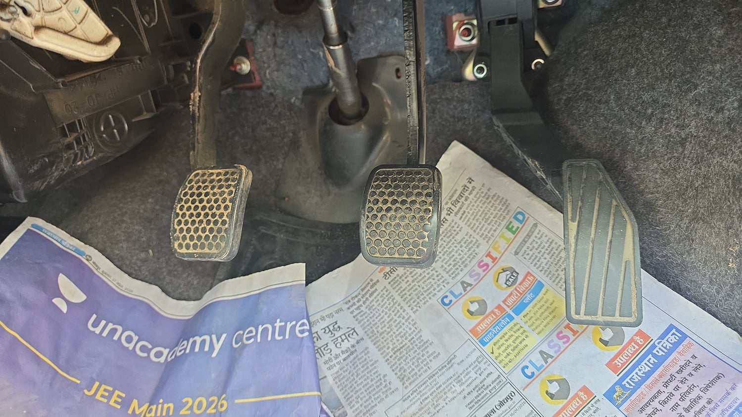 Used 2017 Maruti Suzuki Alto 800 VXi Petrol Manual interior PEDALS VIEW