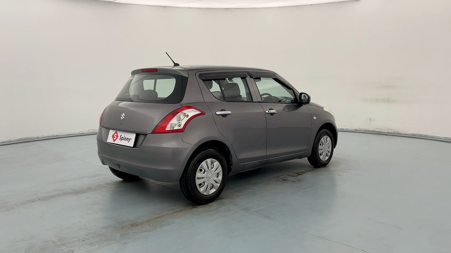 Used 2017 Maruti Suzuki Swift LXi Petrol Manual exterior RIGHT REAR CORNER VIEW