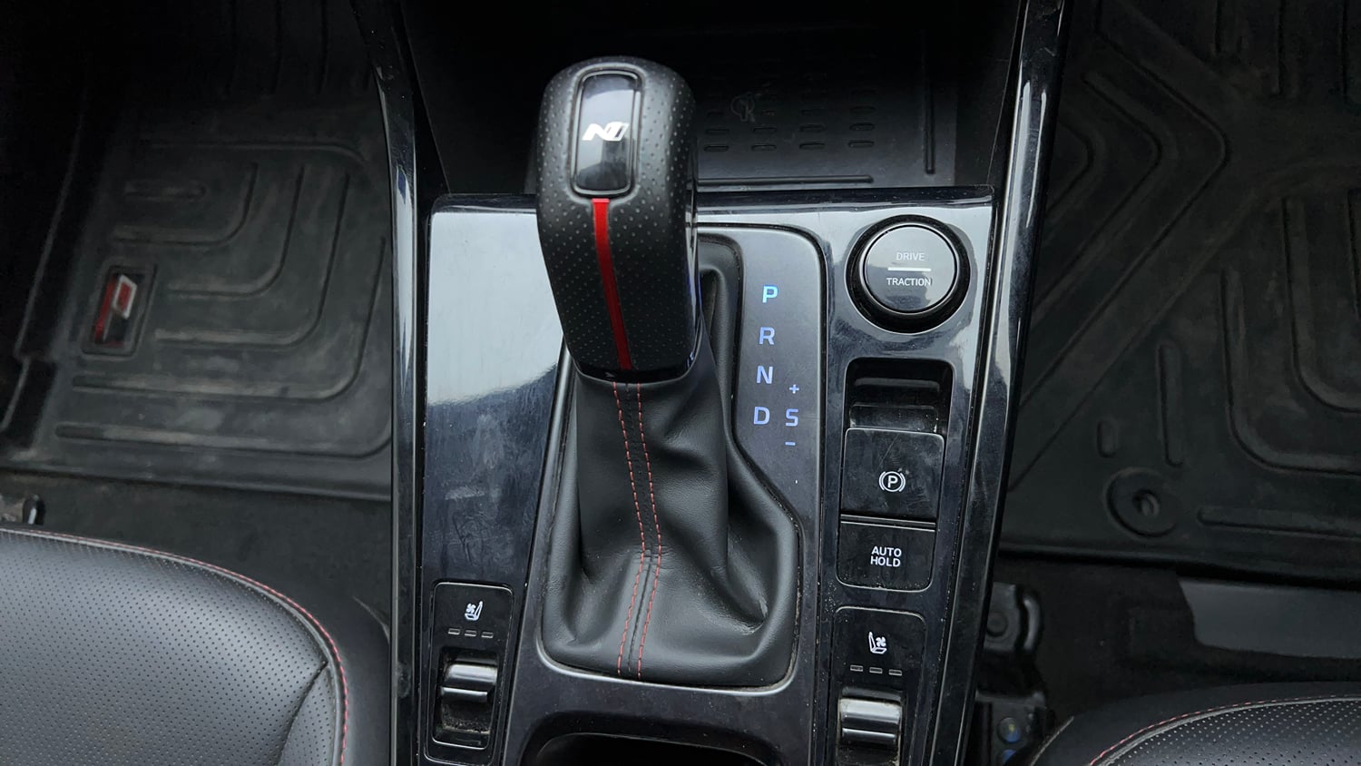 Used 2024 Hyundai Creta N-Line N10 1.5 Turbo DCT Petrol Automatic interior GEAR  KNOB VIEW