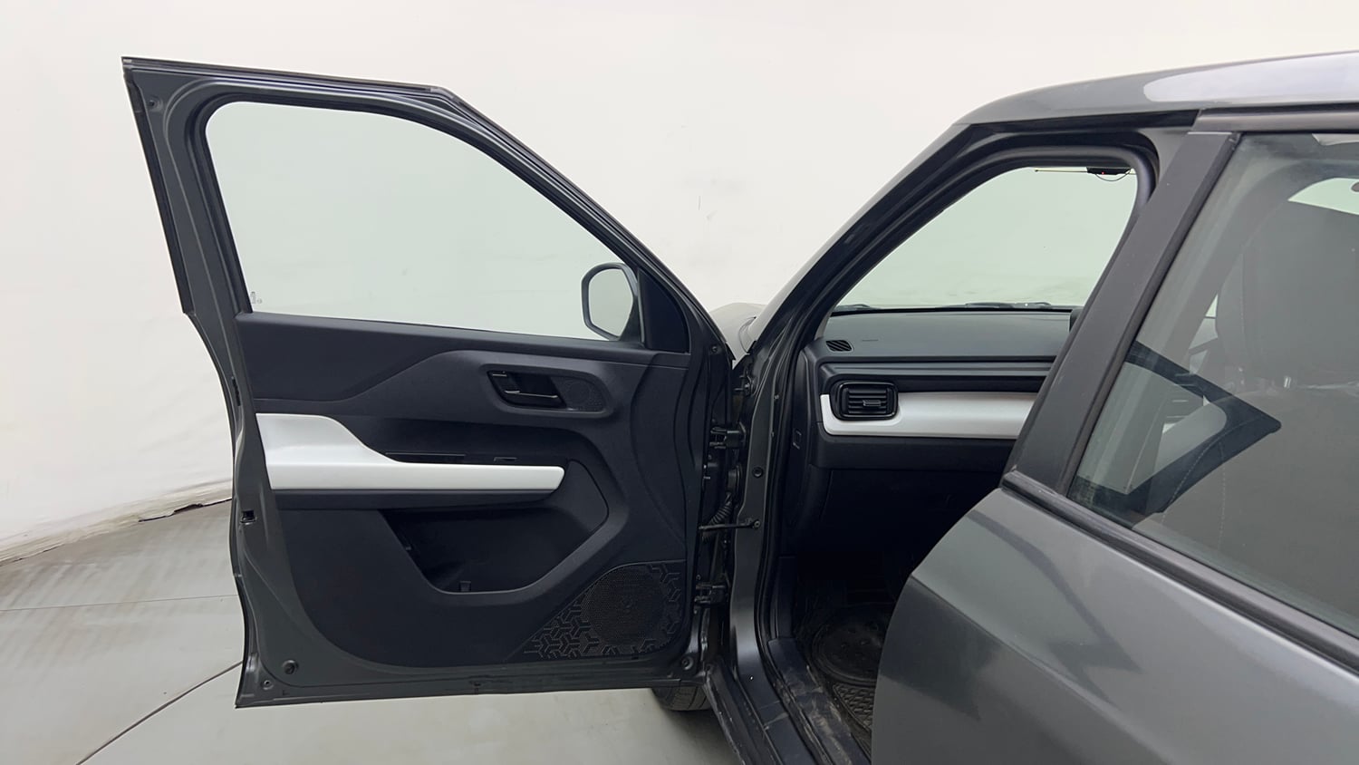 Used 2023 Tata Punch Pure MT Petrol Manual interior LEFT FRONT DOOR OPEN VIEW