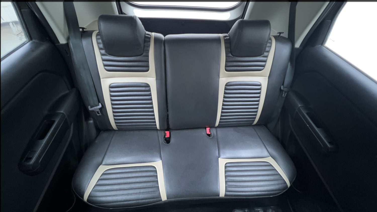 Used 2021 Maruti Suzuki Wagon R 1.0 VXi (O) 1.0 Petrol Manual interior REAR SEAT CONDITION VIEW