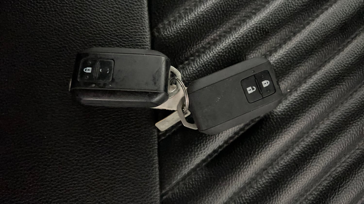 Used 2023 Maruti Suzuki Ignis Zeta 1.2 MT Petrol Manual extra CAR KEY VIEW