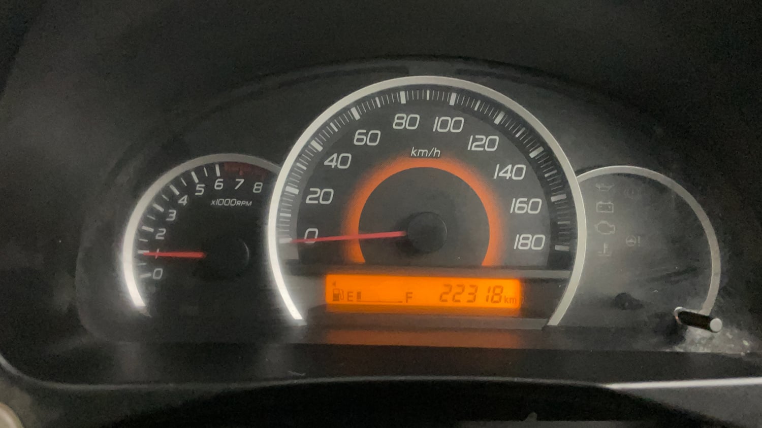 Used 2015 Maruti Suzuki Wagon R VXI Petrol Manual interior CLUSTERMETER VIEW