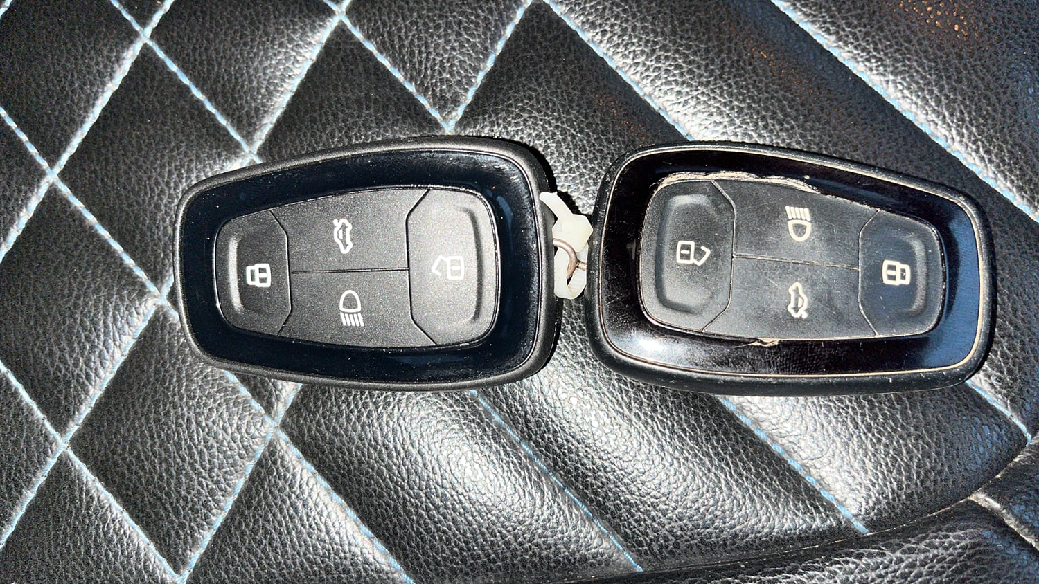 Used 2023 Tata Punch Creative AMT Petrol Automatic extra CAR KEY VIEW