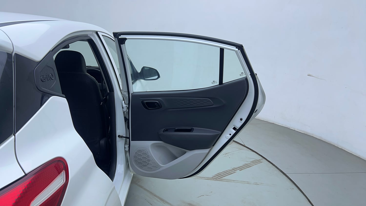 Used 2022 Hyundai Grand i10 Nios Magna AMT 1.2 Kappa VTVT Petrol Automatic interior RIGHT REAR DOOR OPEN VIEW