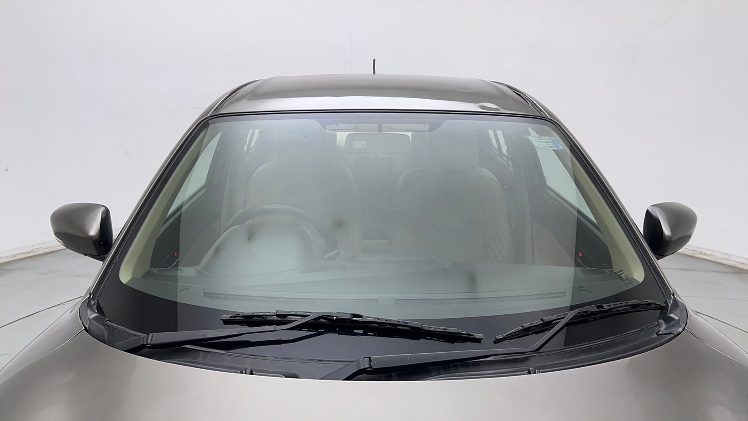 Used 2020 Maruti Suzuki Dzire VXi Petrol Manual exterior FRONT WINDSHIELD VIEW