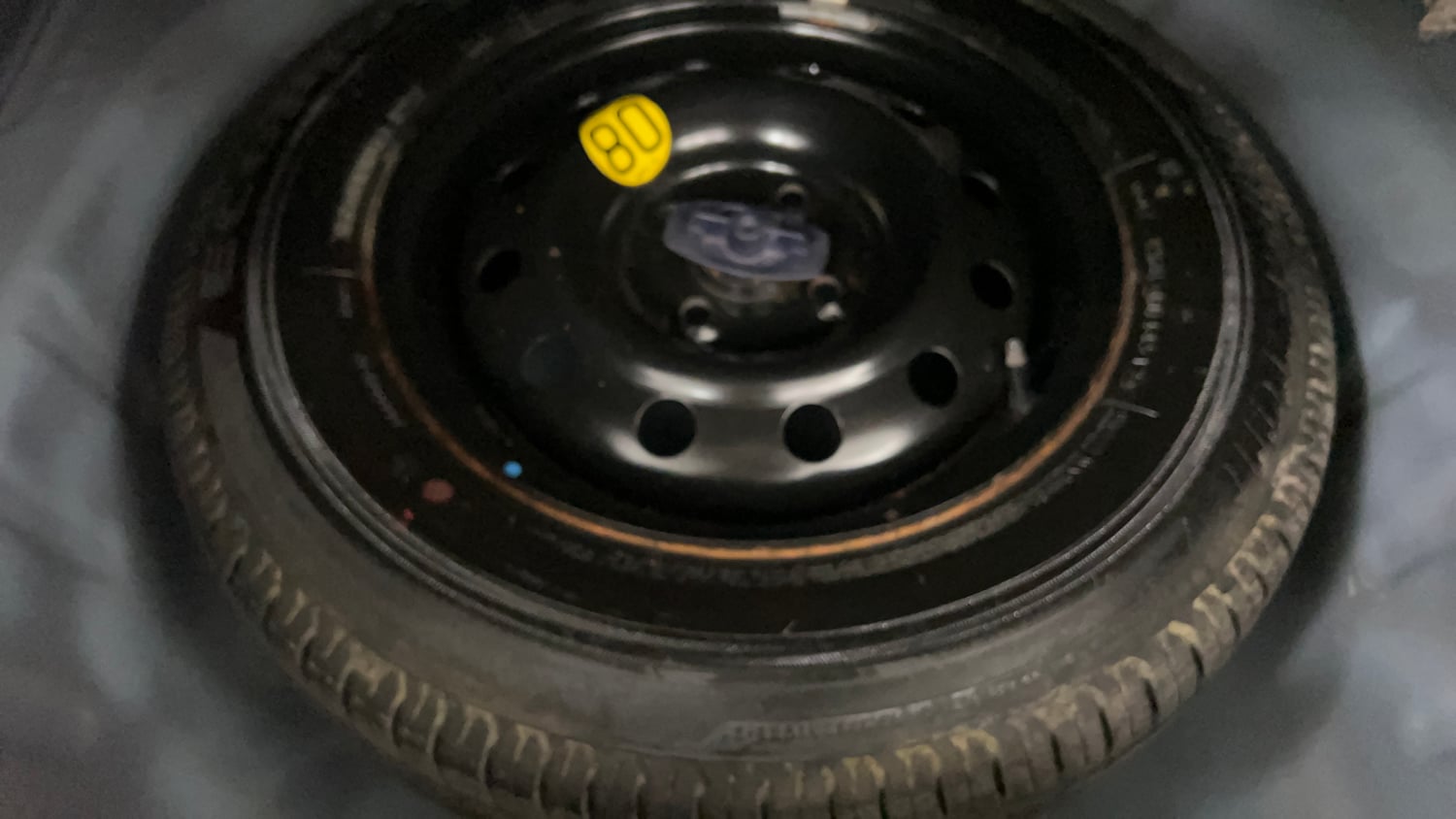 Used 2017 Maruti Suzuki Dzire ZXi AMT Petrol Automatic tyres SPARE TYRE VIEW